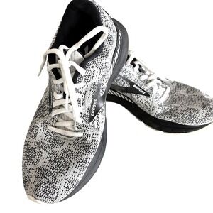 Brooks Adrenaline GTS 21 Womens Running Shoes Black White Knit sneakers 10